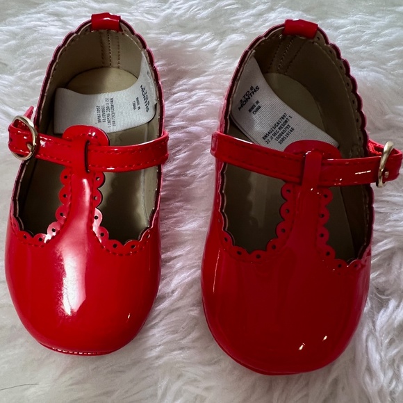 Janie and Jack Other - Janie & Jack Baby Girl Red Patent Leather Mary Jane Crib Shoes - 3-6 months